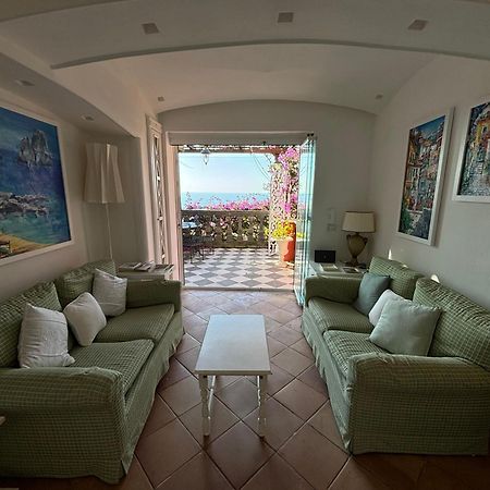 Luxury House In Villa Pompeiana Via Camerelle Con Terrazza Vista Mare Capri Extérieur photo